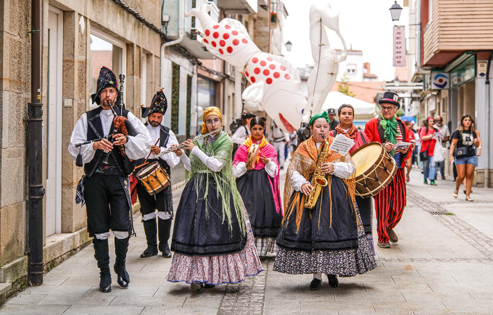 I – Titiriberia 2024: Abertura, Ostomila Títeres, ofrenda a Rafael Dieste, mesa redonda sobre el Teatro dei Piccoli y Barriga Verde