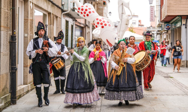 I – Titiriberia 2024: Abertura, Ostomila Títeres, ofrenda a Rafael Dieste, mesa redonda sobre el Teatro dei Piccoli y Barriga Verde